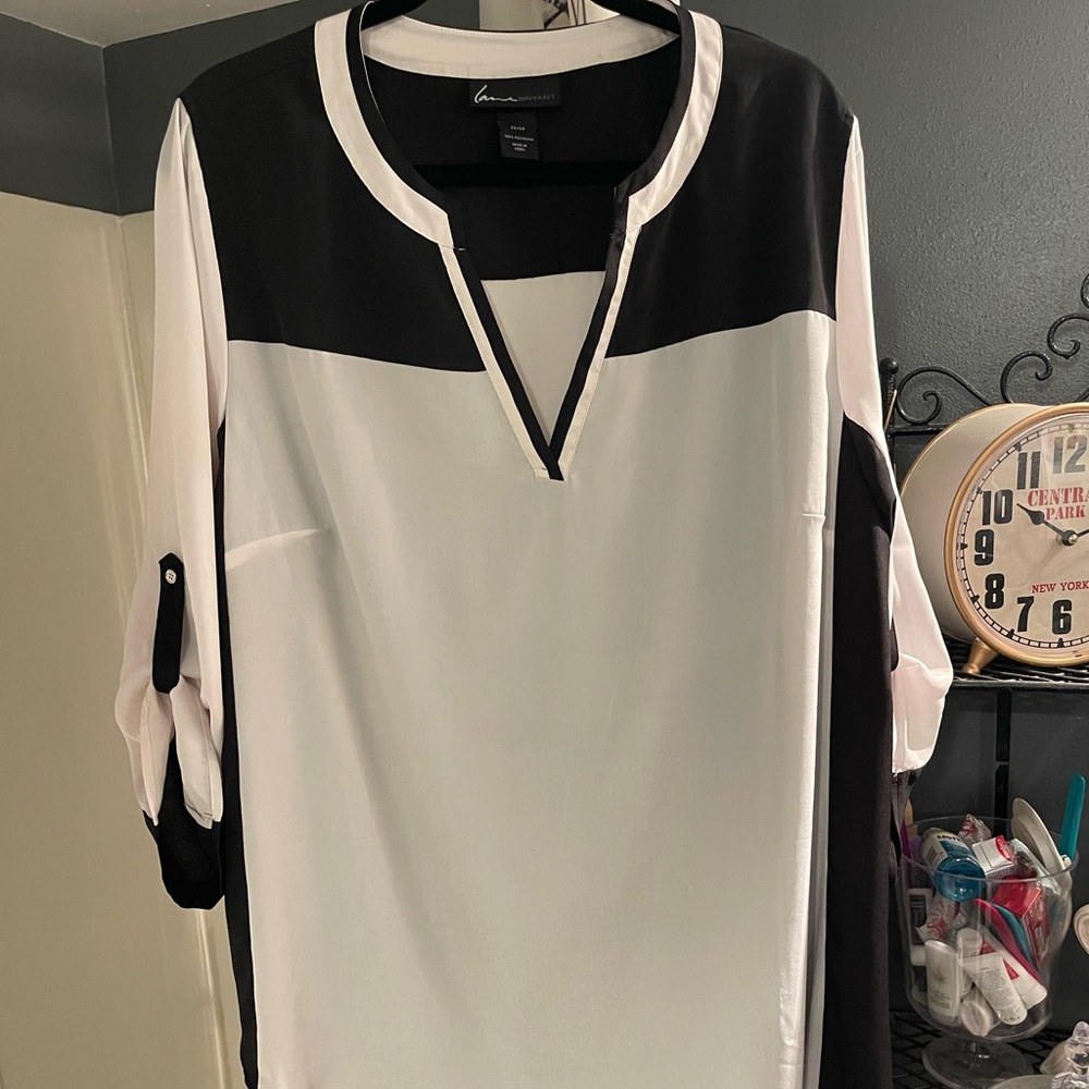 Lane Bryant Monochrome V-Neck Top